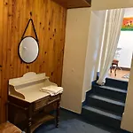 Duplex Vintage Proche De La Gare Sncf Lägenhet