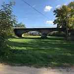 Duplex Vintage Proche De La Gare Sncf Lägenhet *