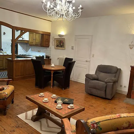 Duplex Vintage Proche De La Gare Sncf 2 A 4 Personnes Apartment *