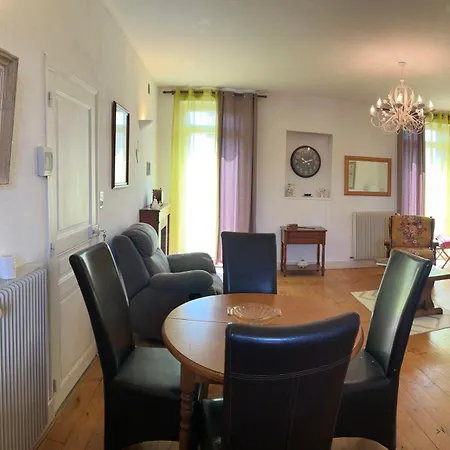 Apartment Duplex Vintage Proche De La Gare Sncf 2 A 4 Personnes
