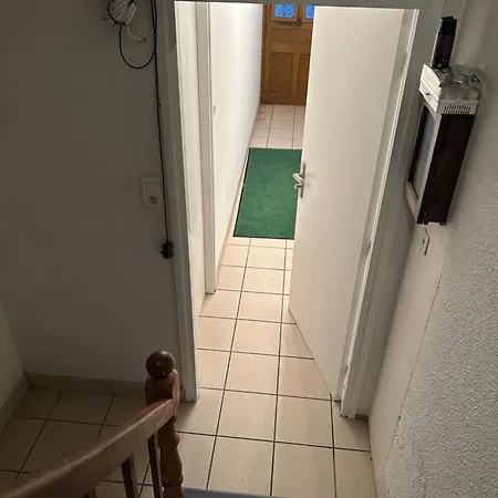 Duplex Vintage Proche De La Gare Sncf 2 A 4 Personnes Apartament