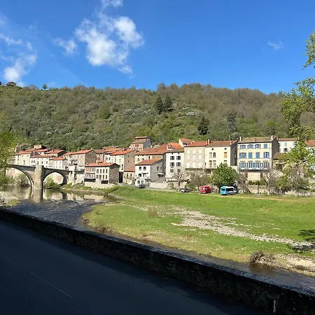 Duplex Vintage Proche De La Gare Sncf 2 A 4 Personnes * Langeac