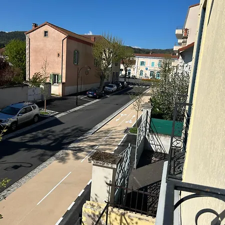 Duplex Vintage Proche De La Gare Sncf 2 A 4 Personnes * Langeac