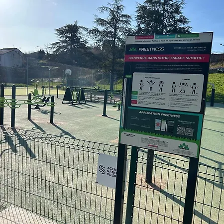 Duplex Vintage Proche De La Gare Sncf Apartment Langeac