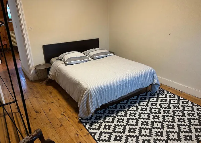 Duplex Vintage Proche De La Gare Sncf Langeac