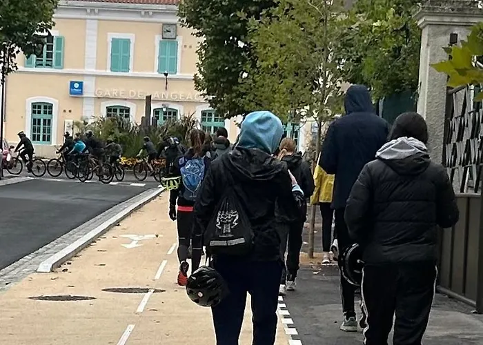 Duplex Vintage Proche De La Gare Sncf Langeac