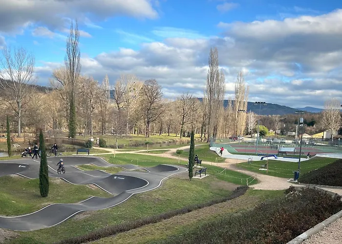 Duplex Vintage Proche De La Gare Sncf *