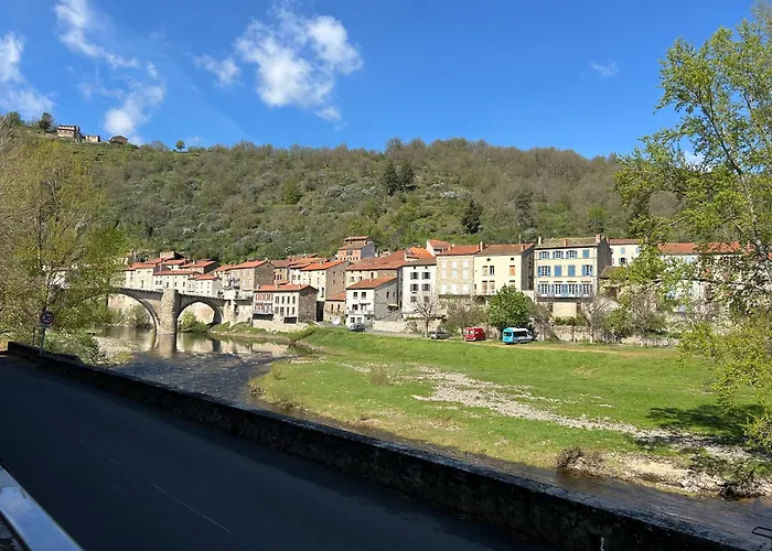 Duplex Vintage Proche De La Gare Sncf * Langeac